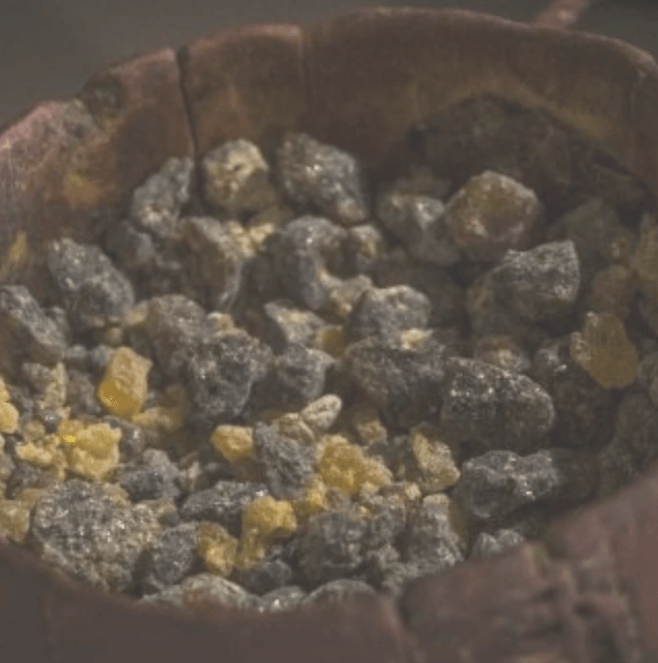 Tonka Bean & Myrrh Fragrance Oil (Diffuser-Friendly) - Craftovator