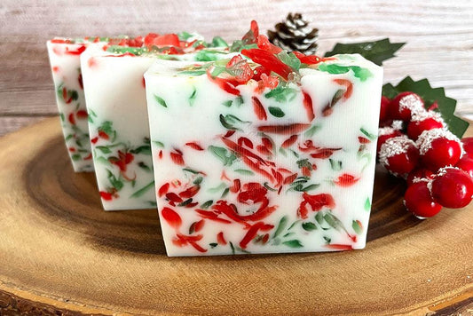 How to Make Christmas Confetti Soap with Melt & Pour Soap Base - Craftovator