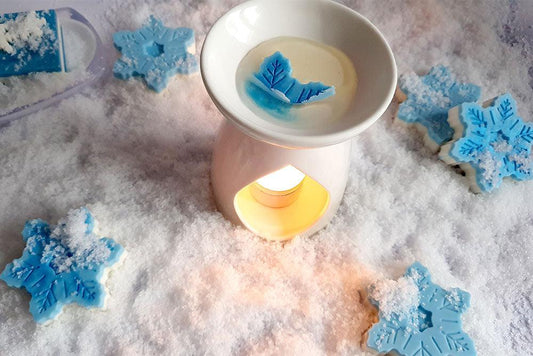 Winter DIY: Sparkly Snowflake Layered Wax Melts - Craftovator